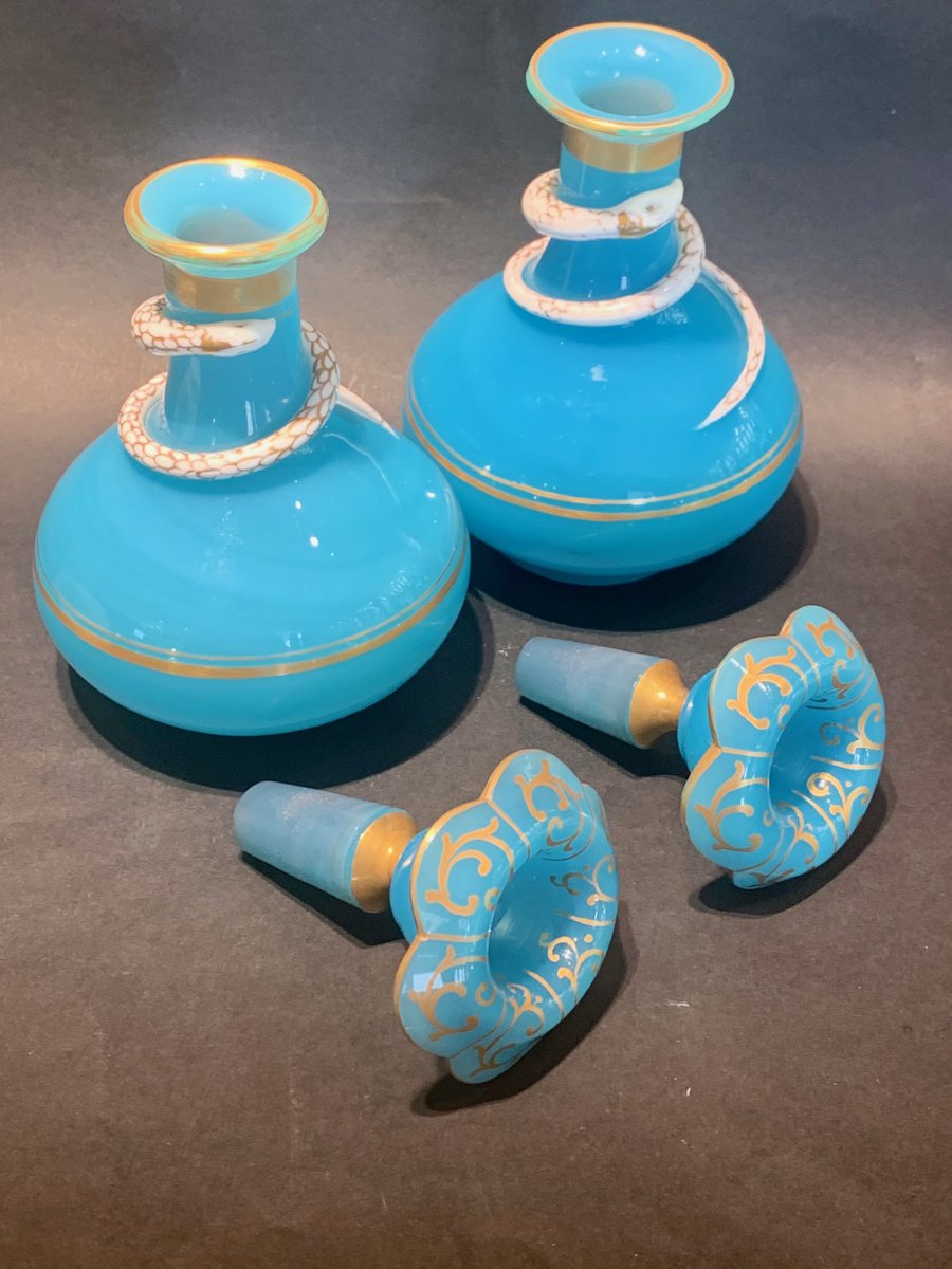 Paire De Flacons En Opaline Turquoise -photo-2