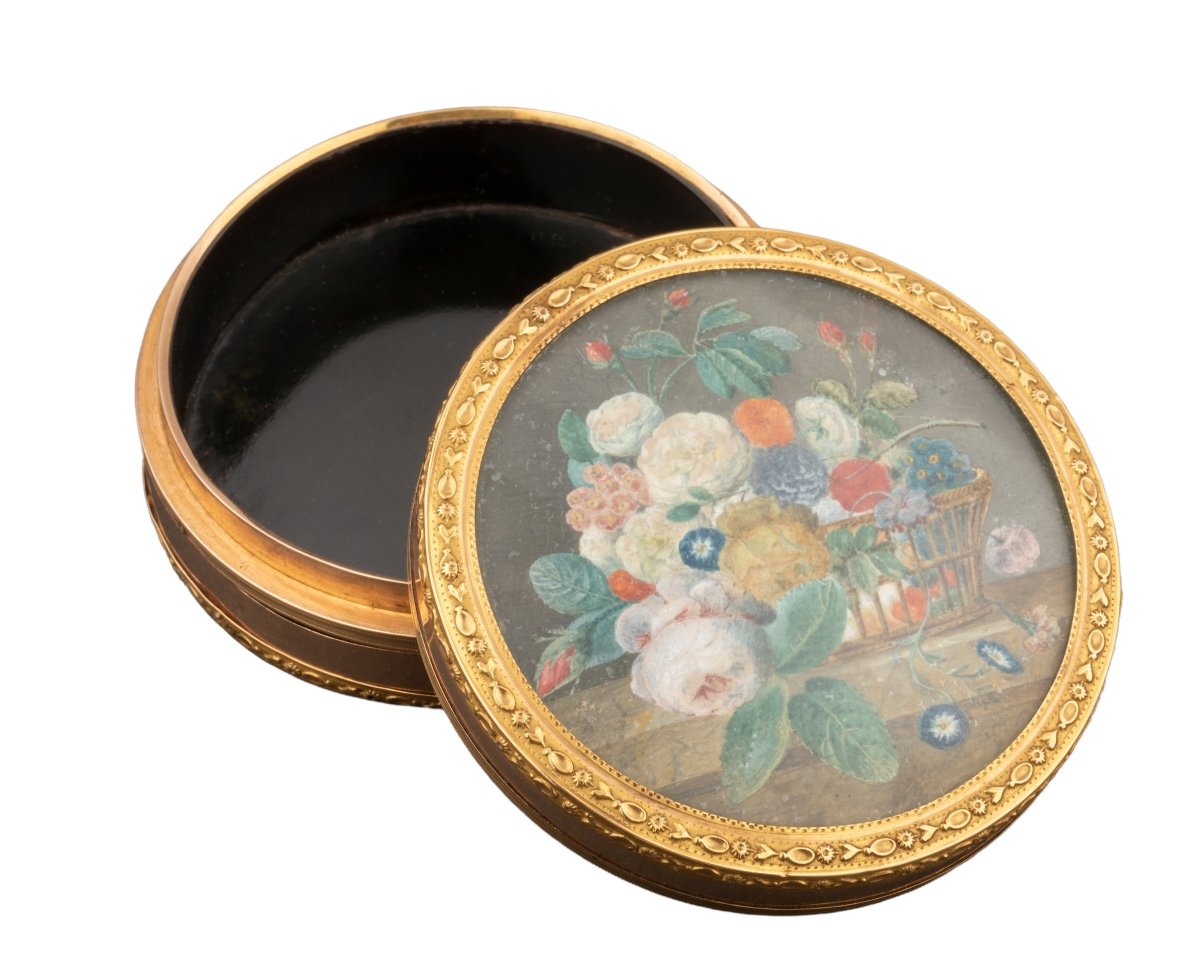 Louis XVI Colored Gold Drageoir
