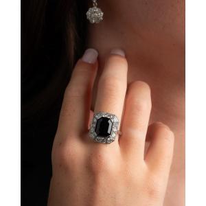 Art Deco Ring In Platinum, Sapphire And Diamonds 