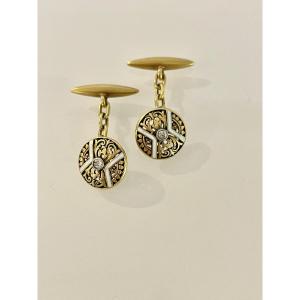 Pair Of Cufflinks In Enamel Gold And Diamonds