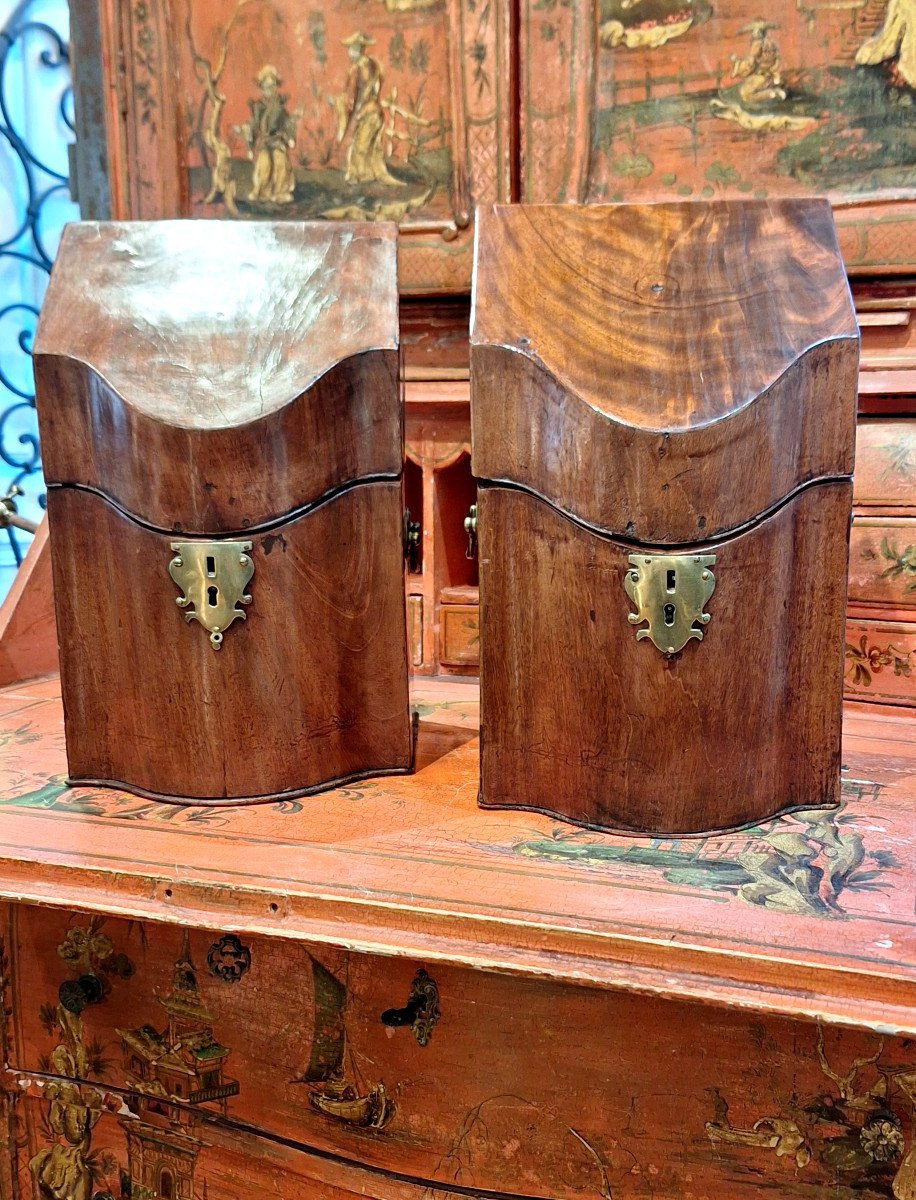 Pair Of English Georgian Mahogany Mail Boxes-photo-1