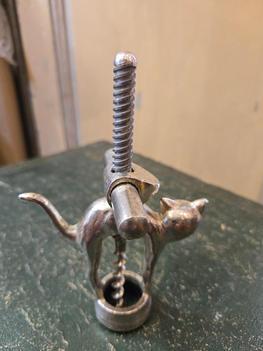 Arched Cat Corkscrew Circa 1930-1950-photo-2