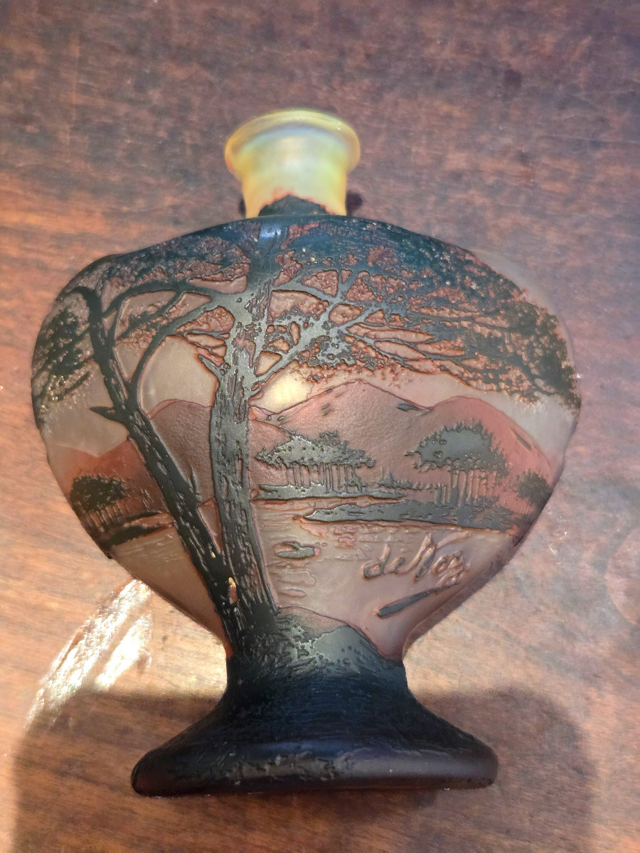 Petit vase en pâte de verre signé de Vez-photo-2