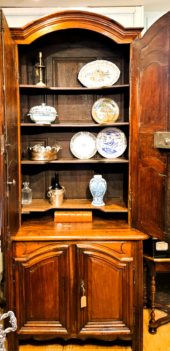 18th Century Parisian Two-part Walnut Buffet-photo-2