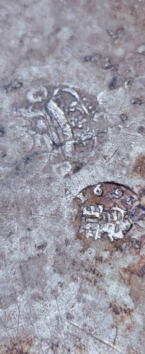 Important Ceremonial Pewter Platter With Coat Of Arms - Engraved Wedding Ring, Late 17th Century-photo-3