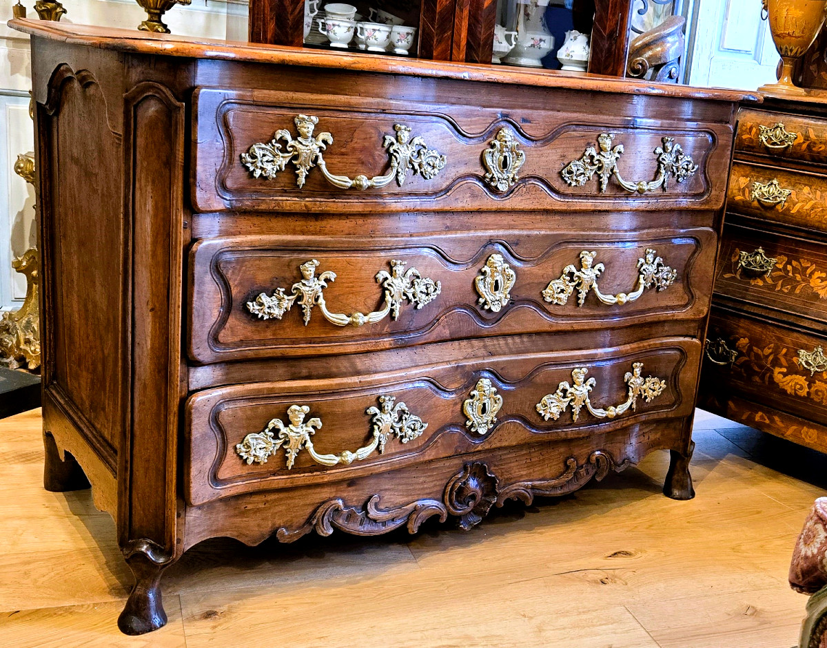 Louis XV Style Walnut Chest Of Drawers, Burgundy, 18th Century
