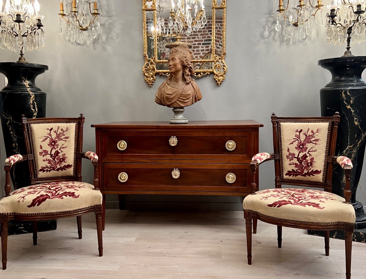 Louis XVI Walnut Commode Around 1780-photo-5