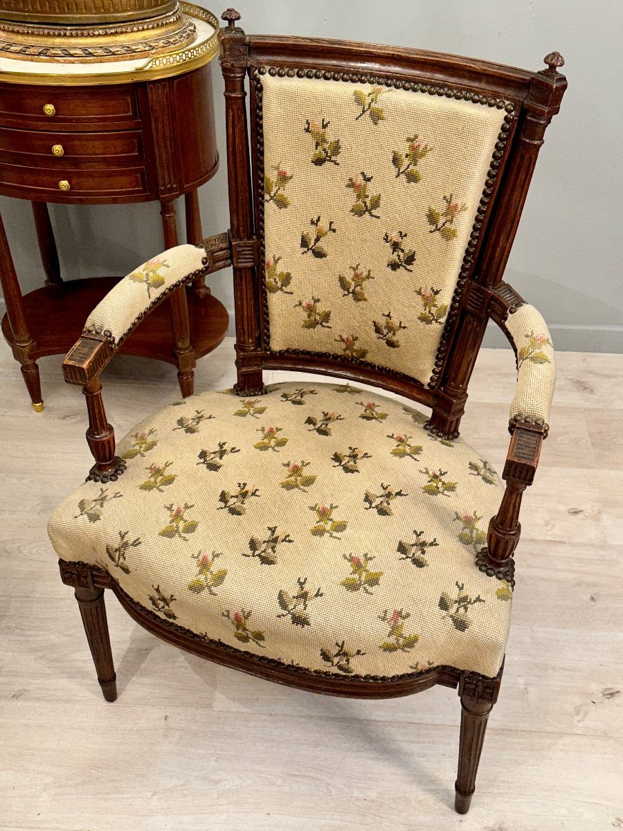 Pair Of Cabriolet Armchairs In Walnut Louis XVI Period Around 1780-photo-2