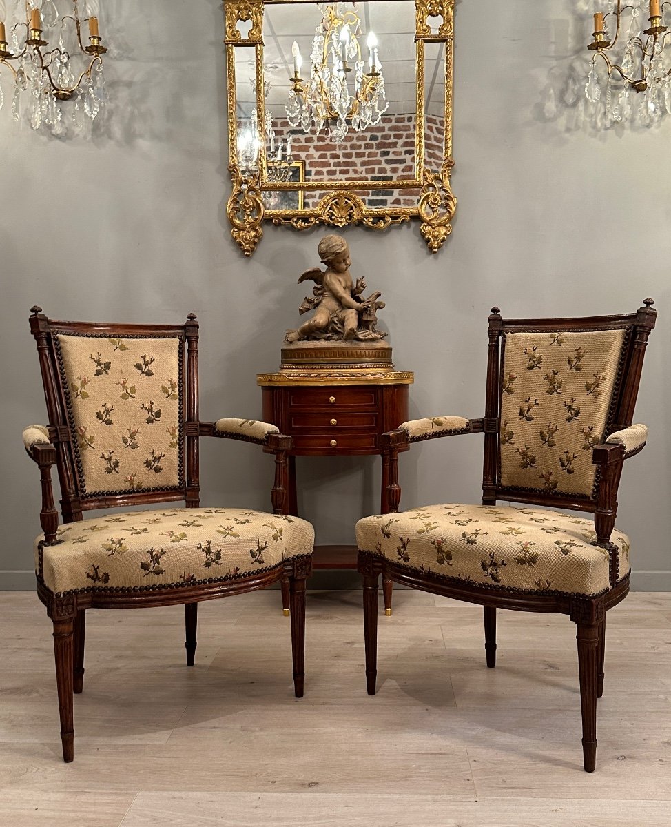 Pair Of Cabriolet Armchairs In Walnut Louis XVI Period Around 1780-photo-6