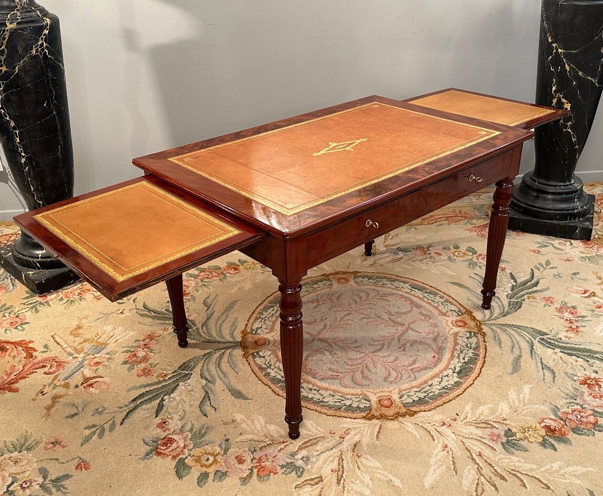 Burned Mahogany Desk, Restoration Period, XIXth Century Around 1815