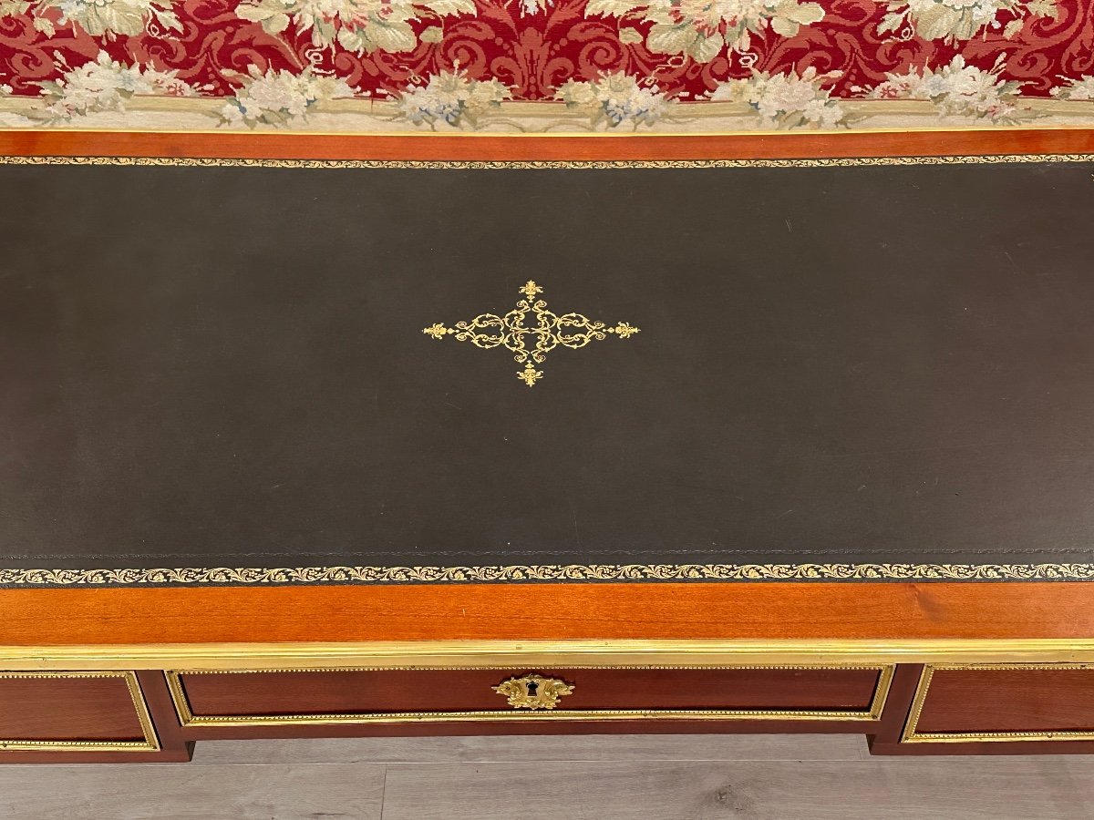 Important Bureau Plat En Acajou De Style Louis XVI Mailfert -photo-4