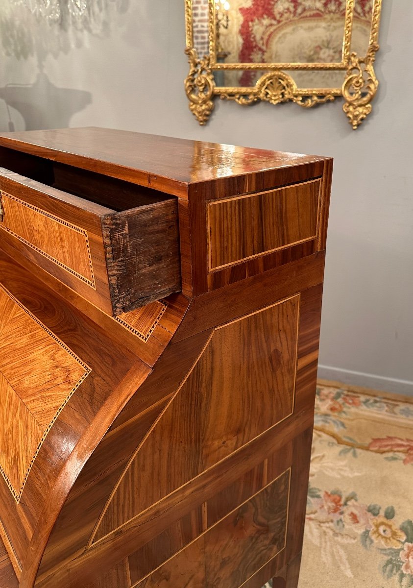 Small Cylinder Desk In Louis XVI Marquetry Circa 1780-photo-1