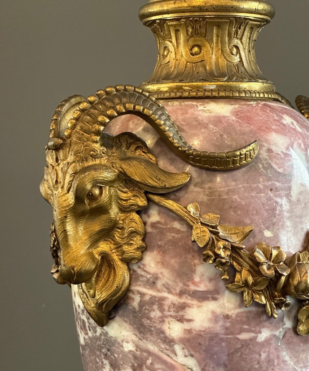 Vase Couvert En Marbre d'Epoque Napoleon III Vers 1870-photo-2