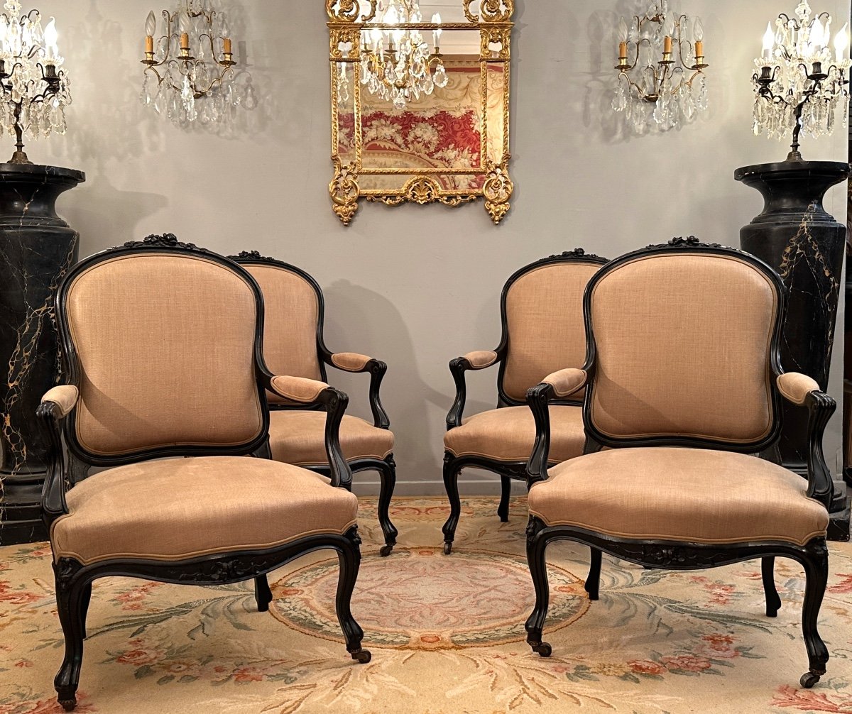 Suite De Quatre Fauteuils A La Reine De Style Louis XV Epoque Napoleon III
