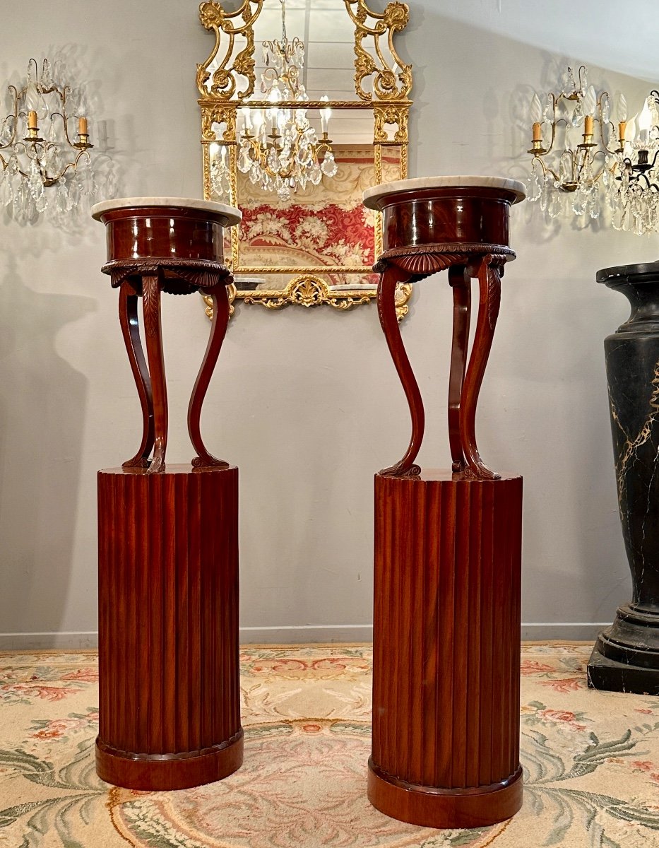 Exceptional Pair Of Pedestal Sheaths In Mahogany From The Empire Period Circa 1810