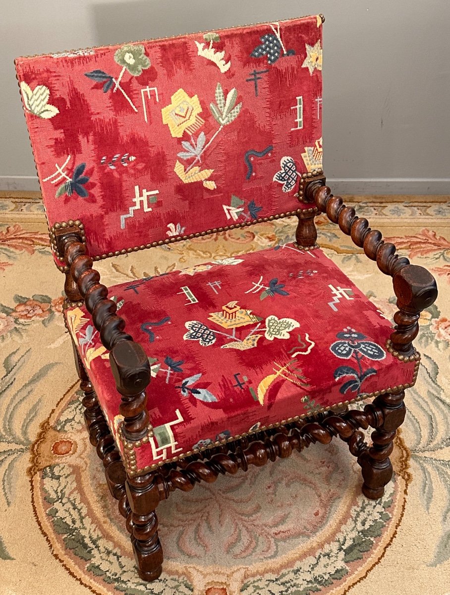 Louis XIII Period Walnut Arm Chair XVIIth Century-photo-4