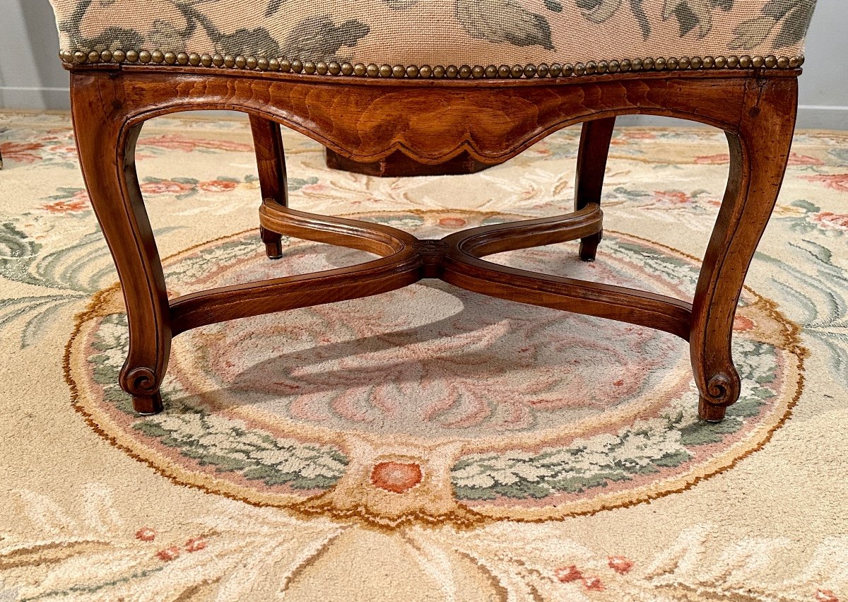 Regency Period Walnut Armchair Circa 1720-photo-3