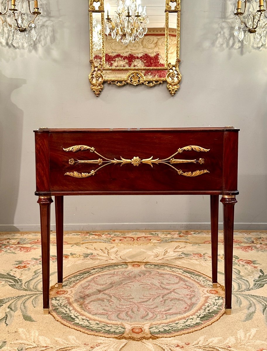 Jardiniere En Acajou Flammé d'Epoque Directoire Vers 1795