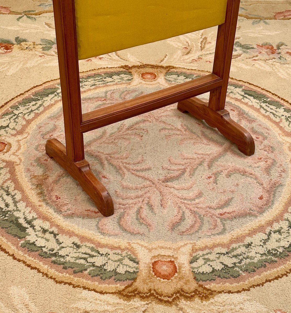 Canabas Joseph Gengenbach, Louis XVI Period Mahogany Fire Screen Circa 1770-photo-3