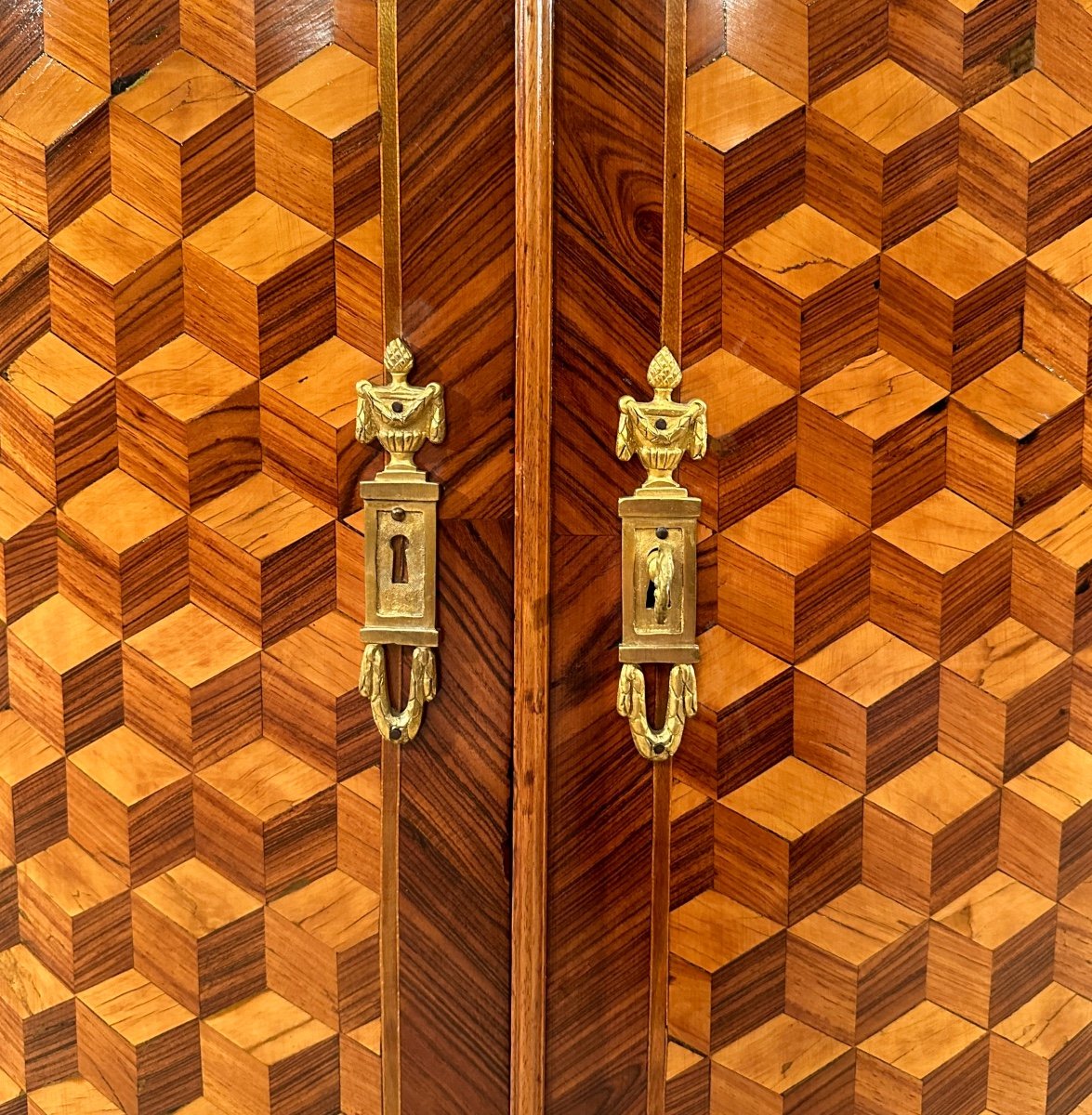 Louis XVI Period Marquetry Corner Around 1780-photo-4