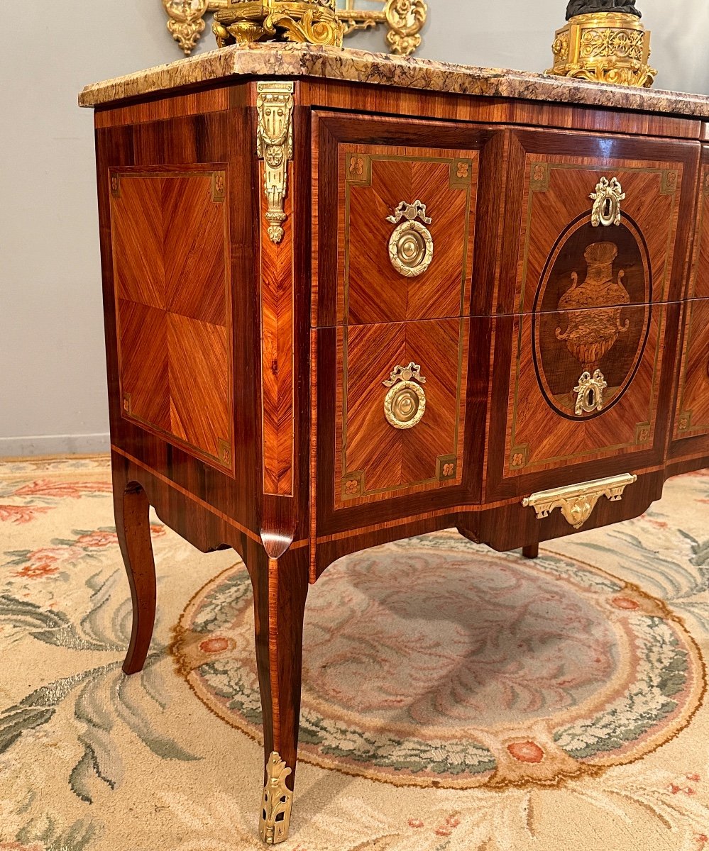 Commode Sauteuse En Marqueterie d'Epoque Transition Louis XV Louis XVI Vers 1760-photo-2