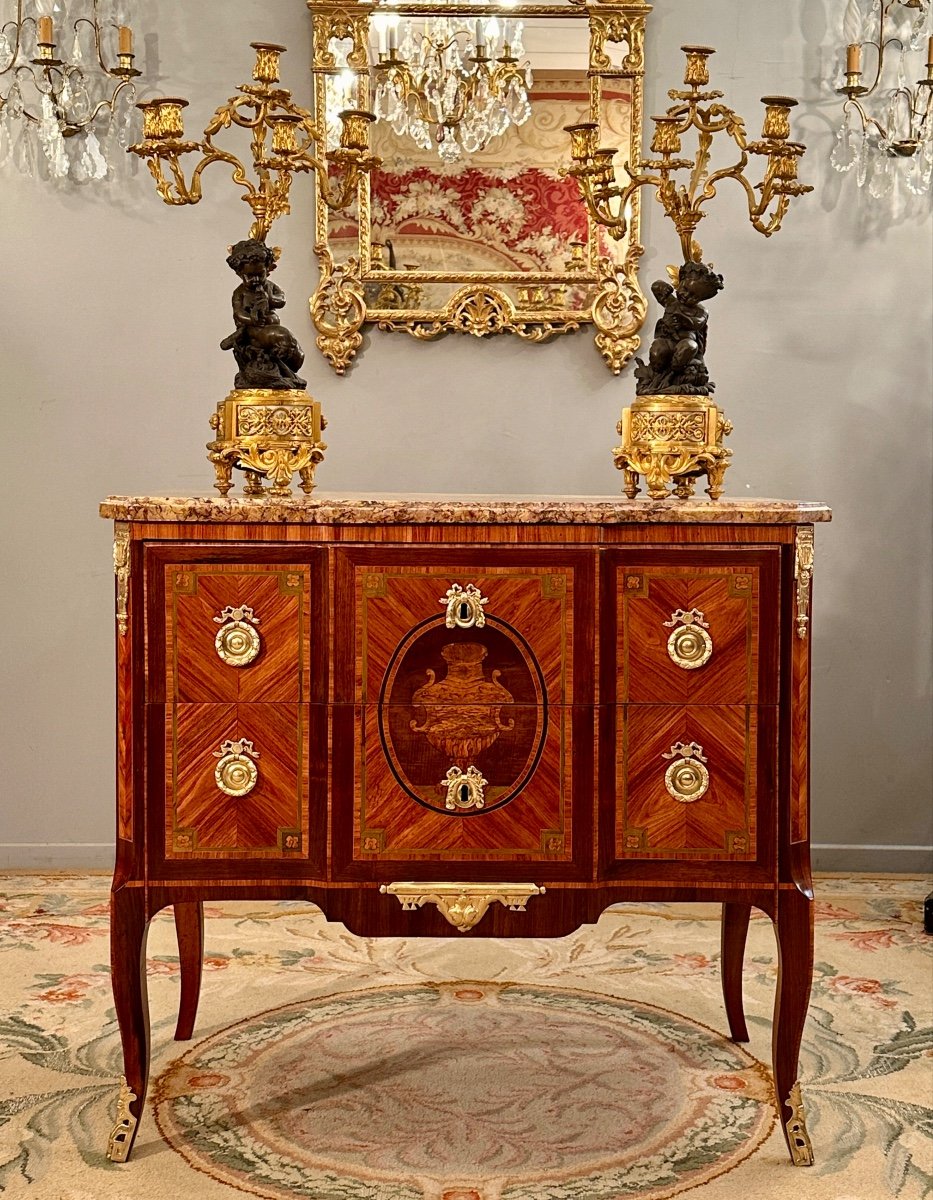 Commode Sauteuse En Marqueterie d'Epoque Transition Louis XV Louis XVI Vers 1760