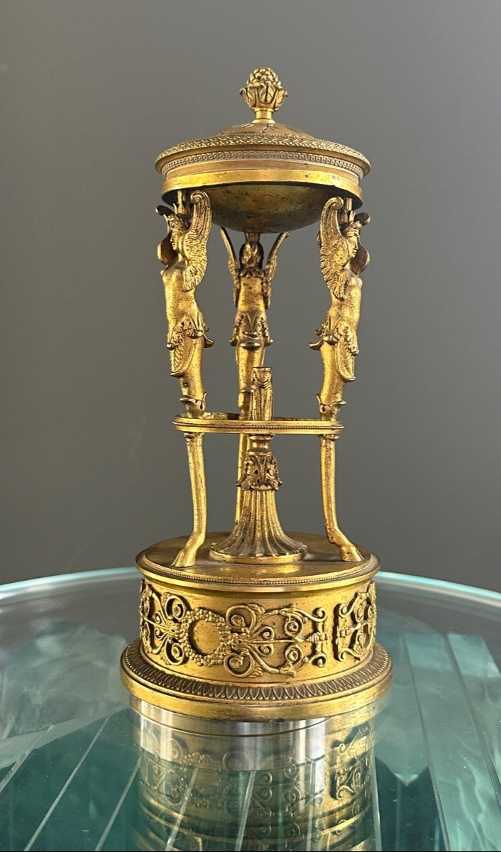 Perfume Brule In Gilt Bronze From The 19th Century Empire Period-photo-1