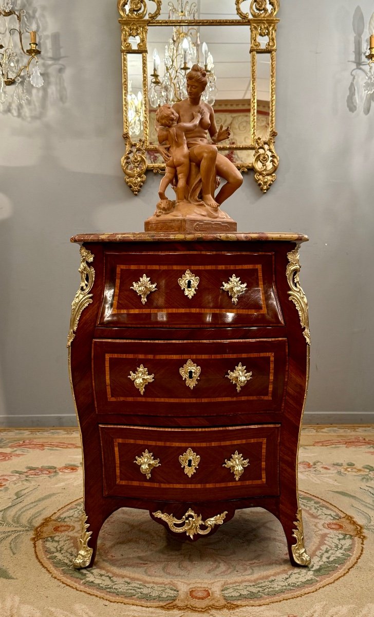Louis XV Period Curved Marquetry Chest Of Drawers Circa 1750-photo-2