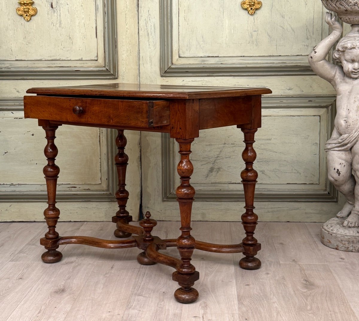 Table A Ecrire En Noyer d'Epoque Louis XIV Estampille XVIIème Siecle-photo-4