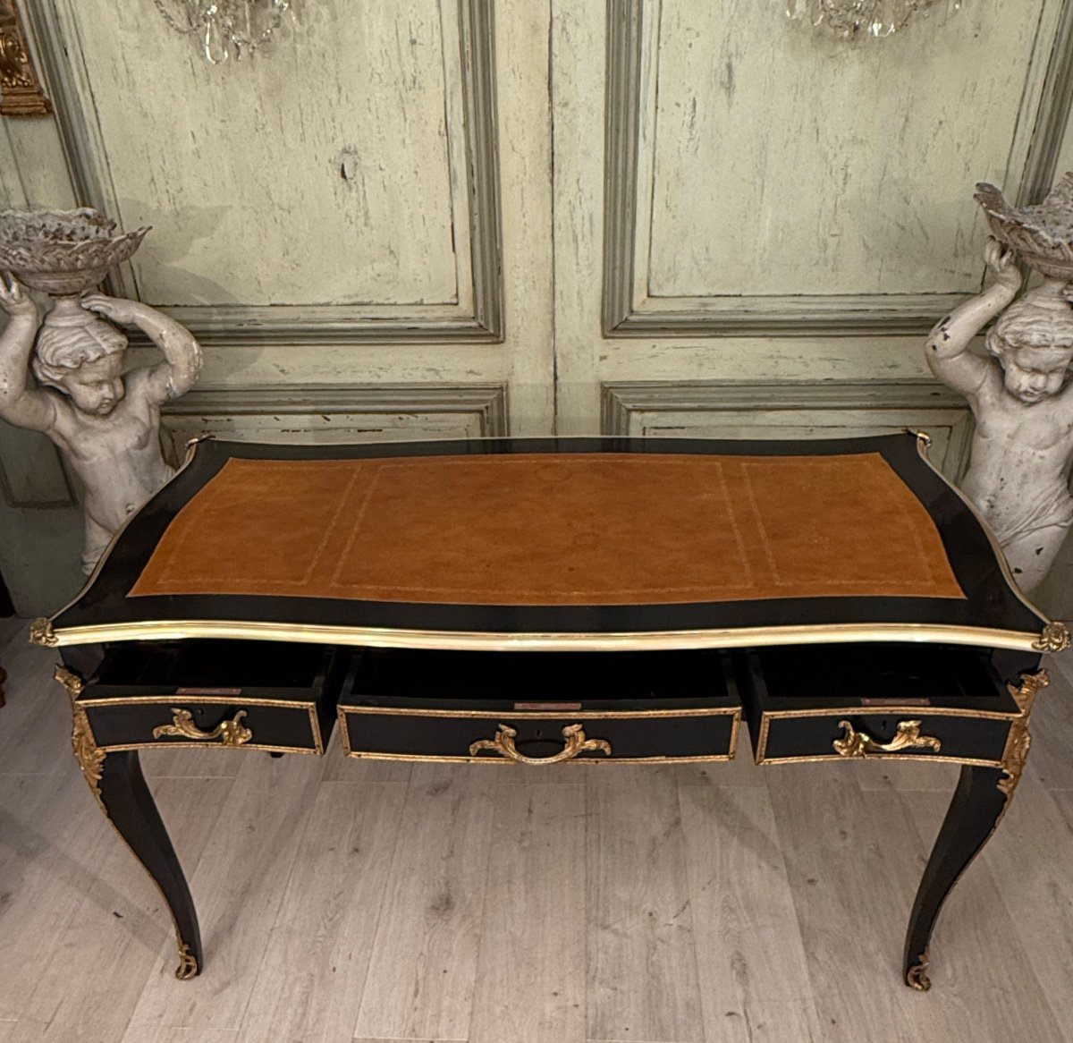 Maison Jansen, Louis XV Style Black Lacquered Desk Circa 1940-1950 -photo-2