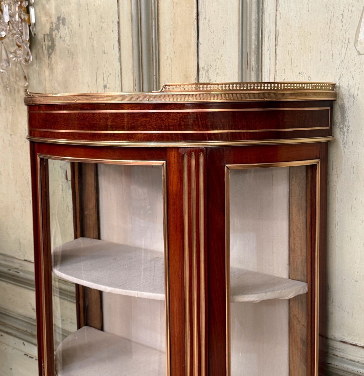 Proantic: Vitrine En Acajou De Style Louis XVI Vers 1860