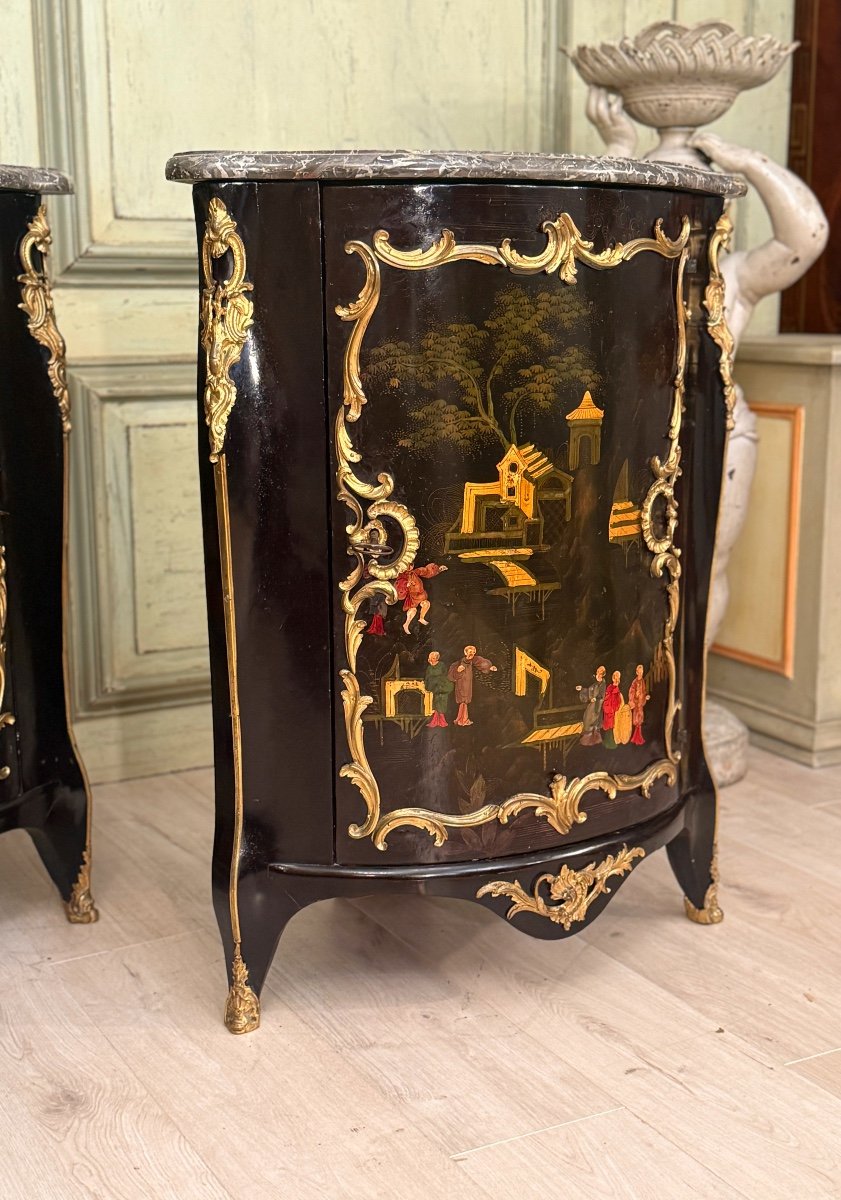 Pair Of Chinese Lacquer Corner Cabinets From The Louis XV Period, Circa 1750-photo-7