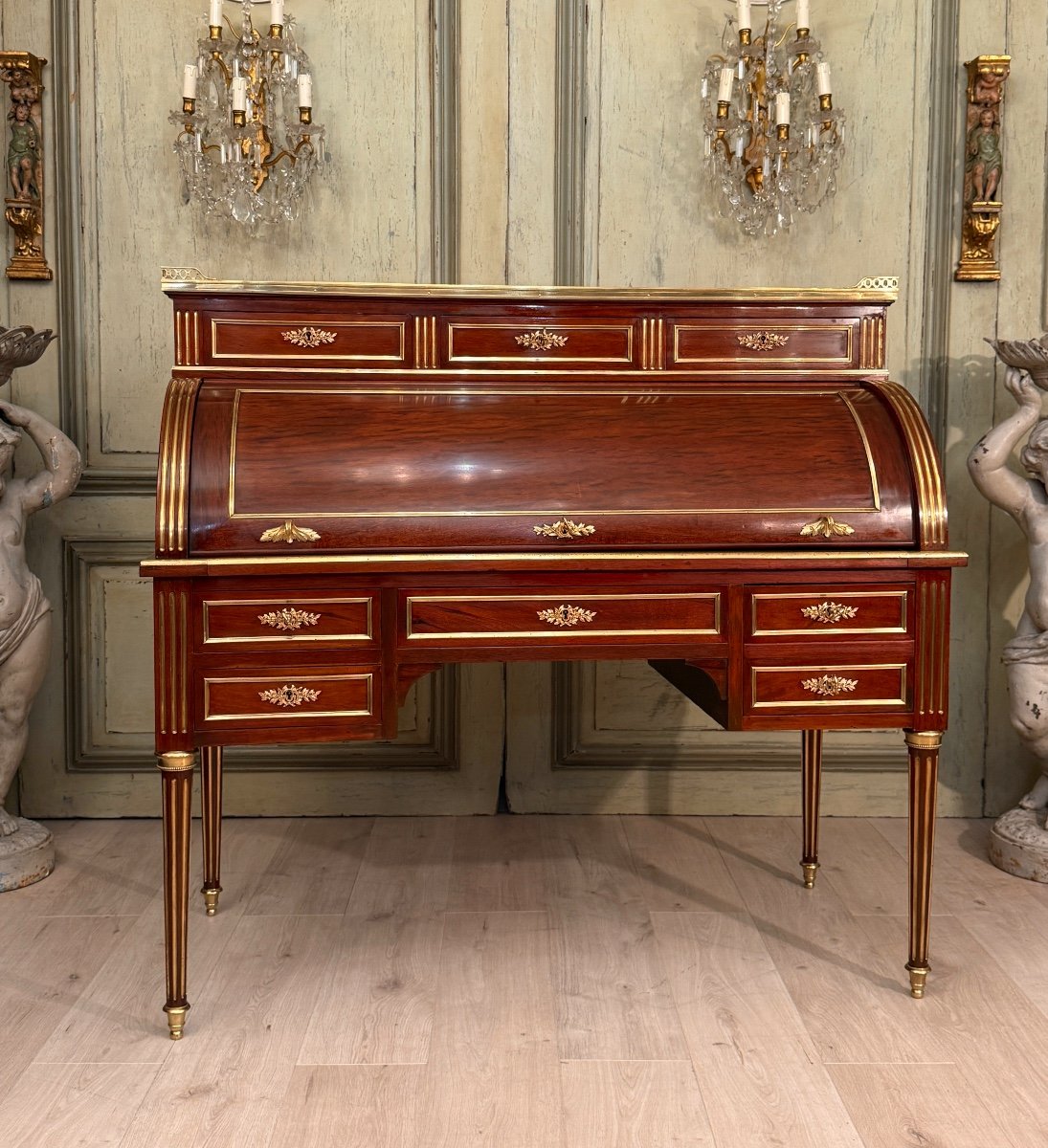 Important Louis XVI Style Mahogany Cylinder Desk Circa 1860-photo-2