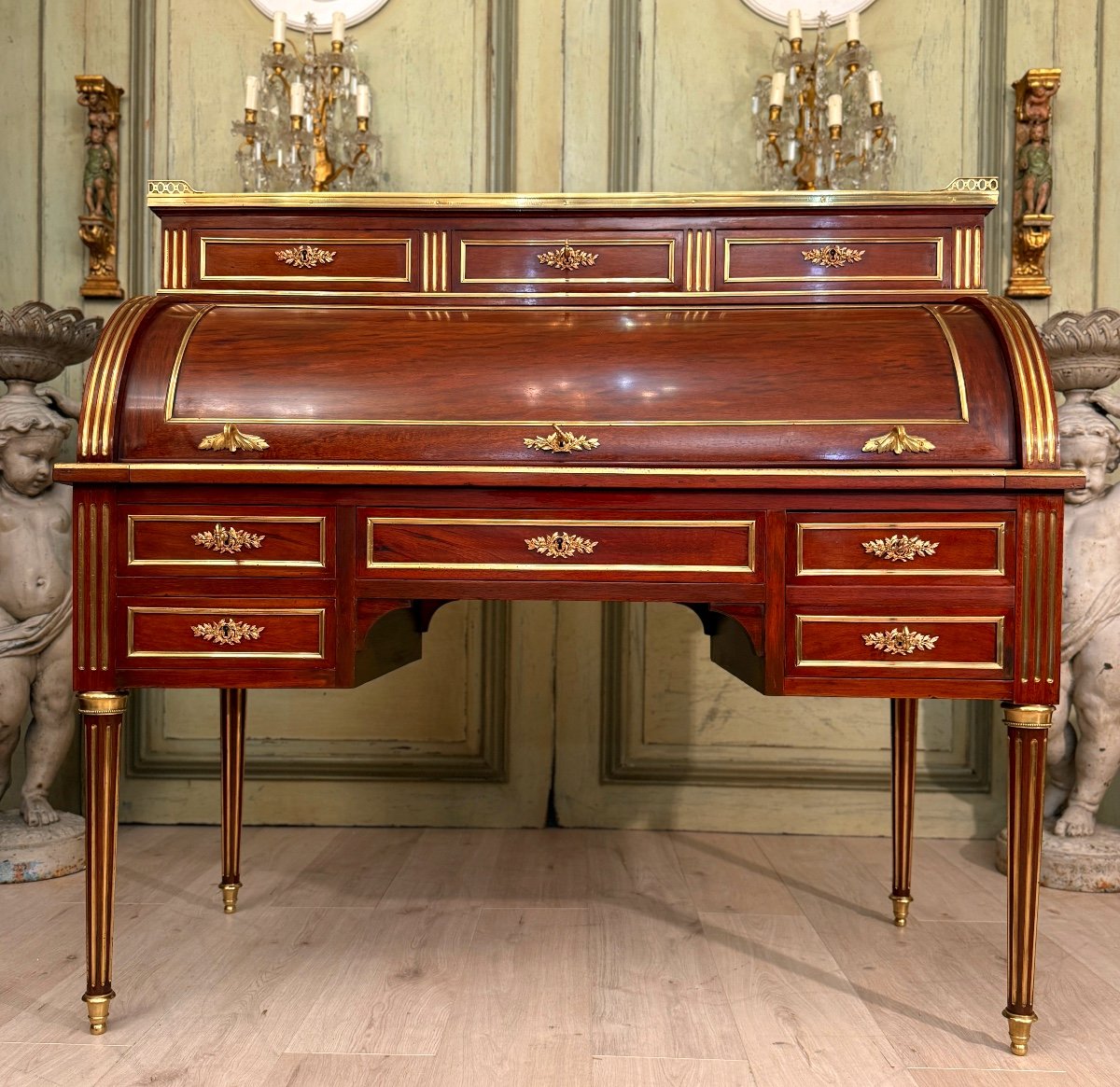 Important Louis XVI Style Mahogany Cylinder Desk Circa 1860-photo-2