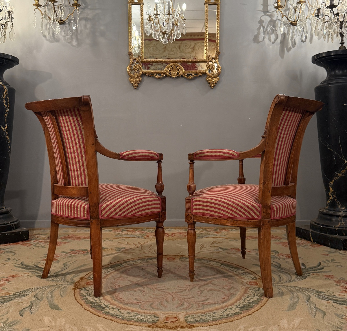 Paire De Fauteuils En Noyer d'Epoque Directoire Vers 1790-photo-6