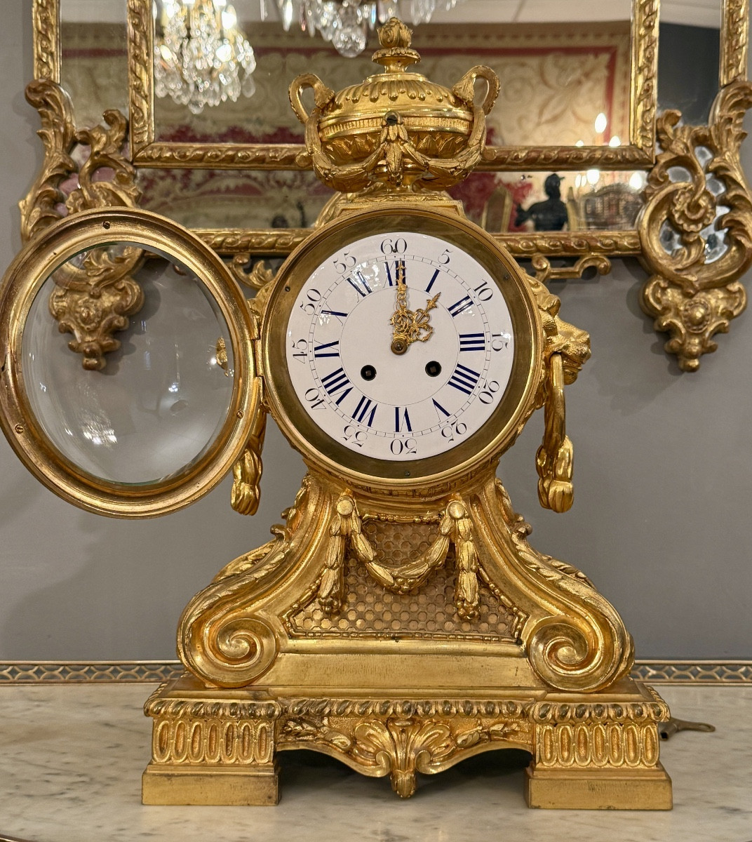 Louis XVI Style Gilt Bronze Mantel Clock From The Napoleon III Period-photo-4