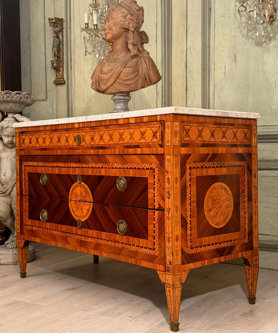Giuseppe Maggiolini, Commode en Marqueterie d'Epoque Louis XVI, Italie, Vers 1780