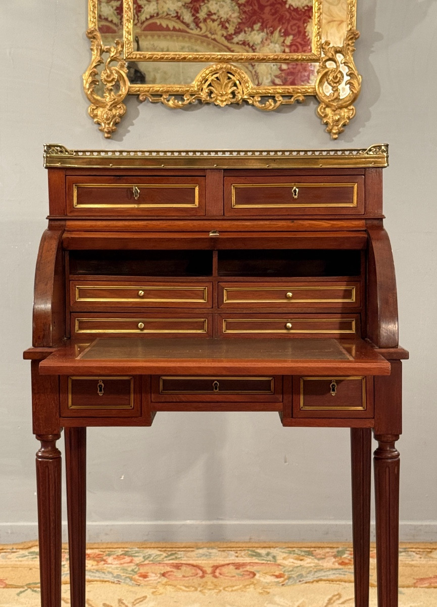 Petit Bureau Cylindre en Acajou d'Epoque Louis XVI, Vers 1780-photo-4
