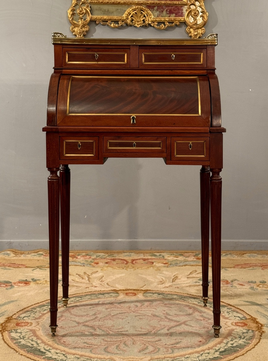 Petit Bureau Cylindre en Acajou d'Epoque Louis XVI, Vers 1780-photo-6