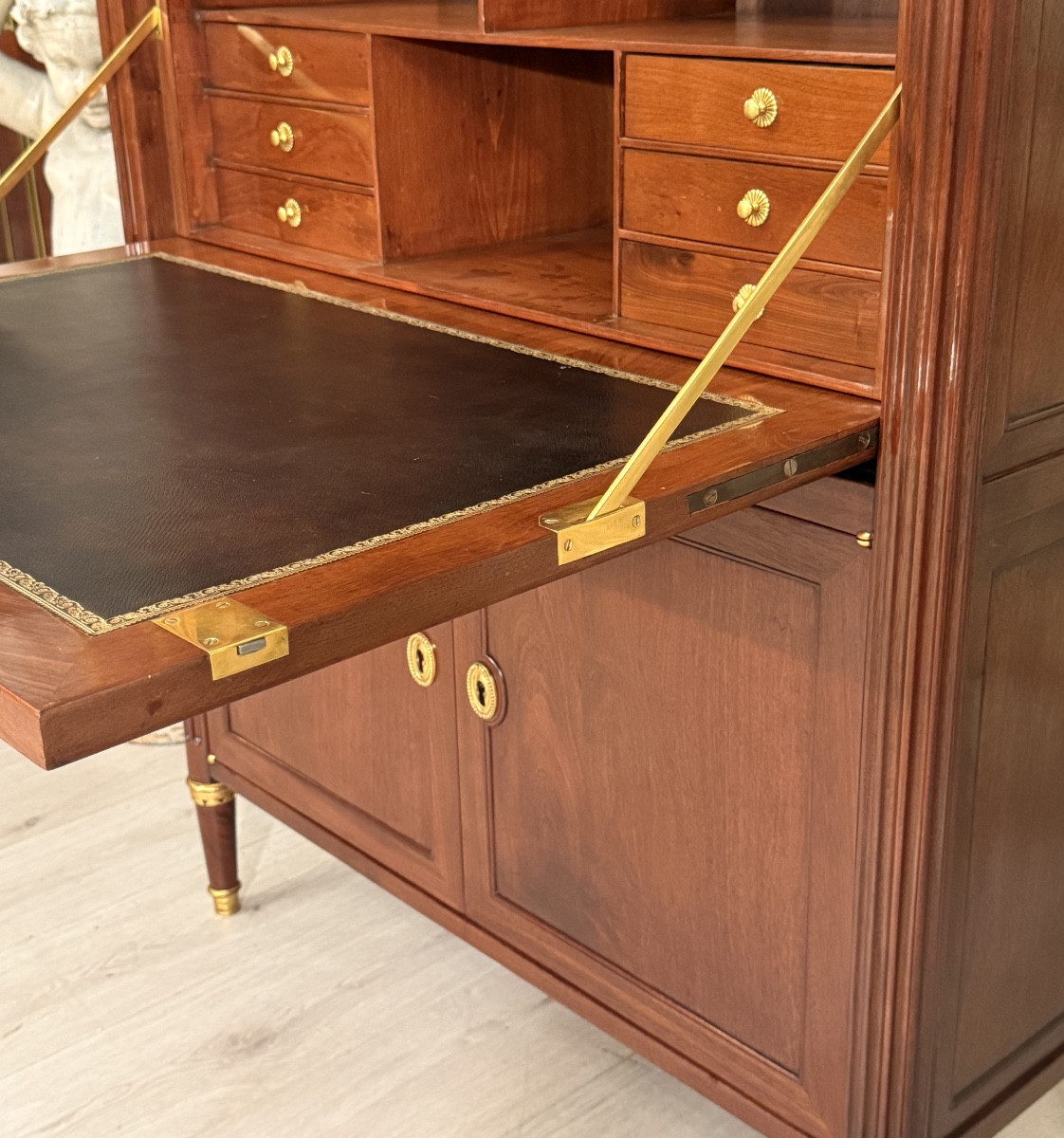 Conrad Mauter, Louis XVI Stamped Mahogany Secretary, Circa 1780-photo-6
