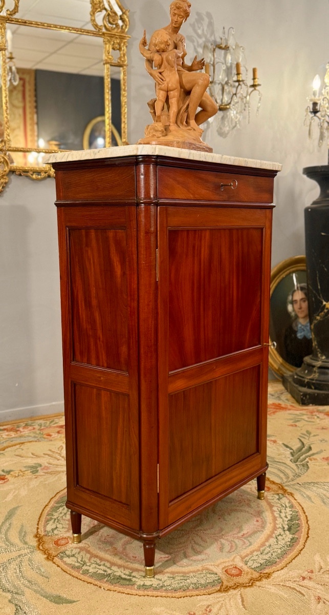 Jean - François LELEU, Cabinet en Acajou Massif Estampillé d'Epoque Louis XVI, Vers 1770