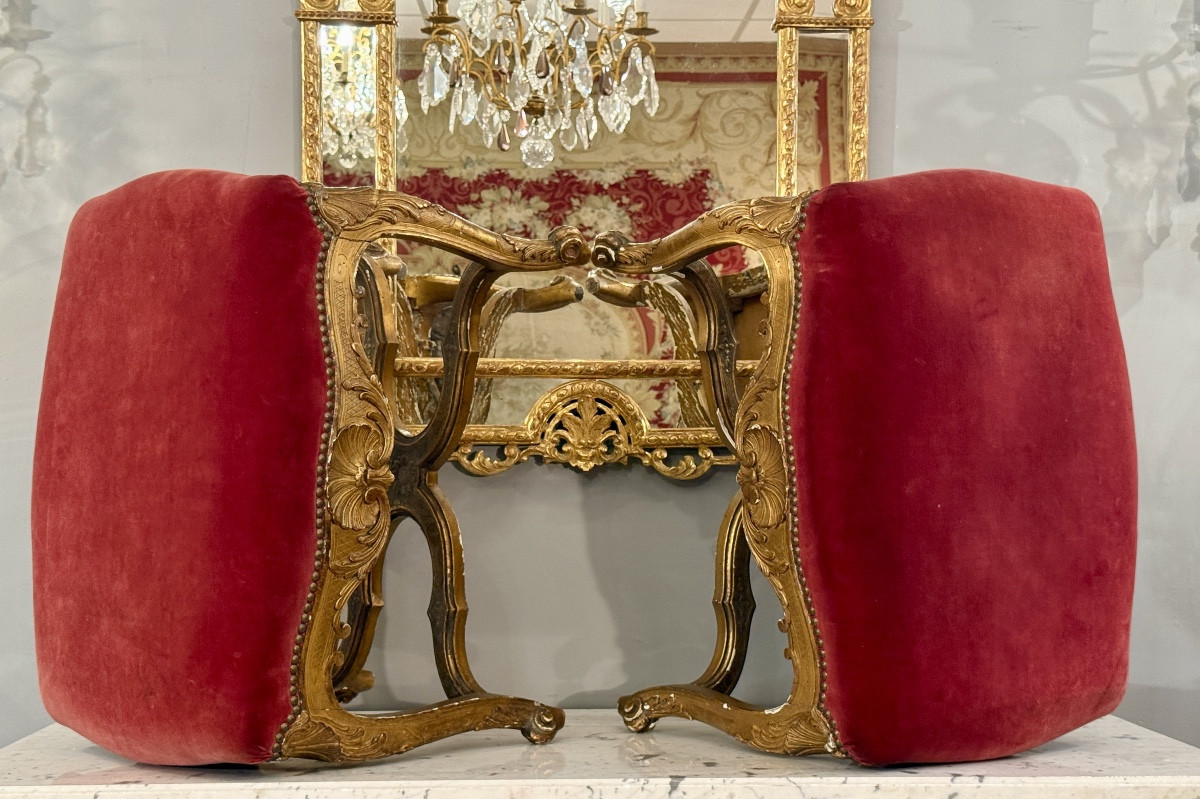 Pair Of Louis XV Style Giltwood Stools, 18th Century-photo-1