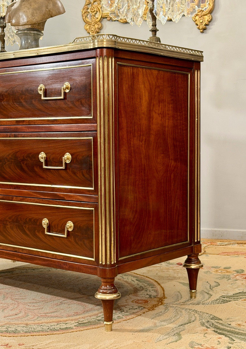 Commode d'Officier en Acajou Flammé d'Epoque Louis XVI, Vers 1780-photo-2