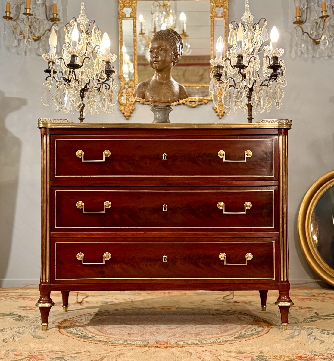Commode d'Officier en Acajou Flammé d'Epoque Louis XVI, Vers 1780