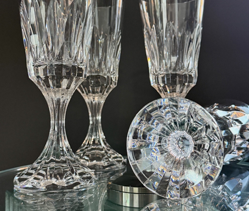 Maison Baccarat, Modèle ASSAS, Série de 8 Verres à Eau Cristal Taillé-photo-3