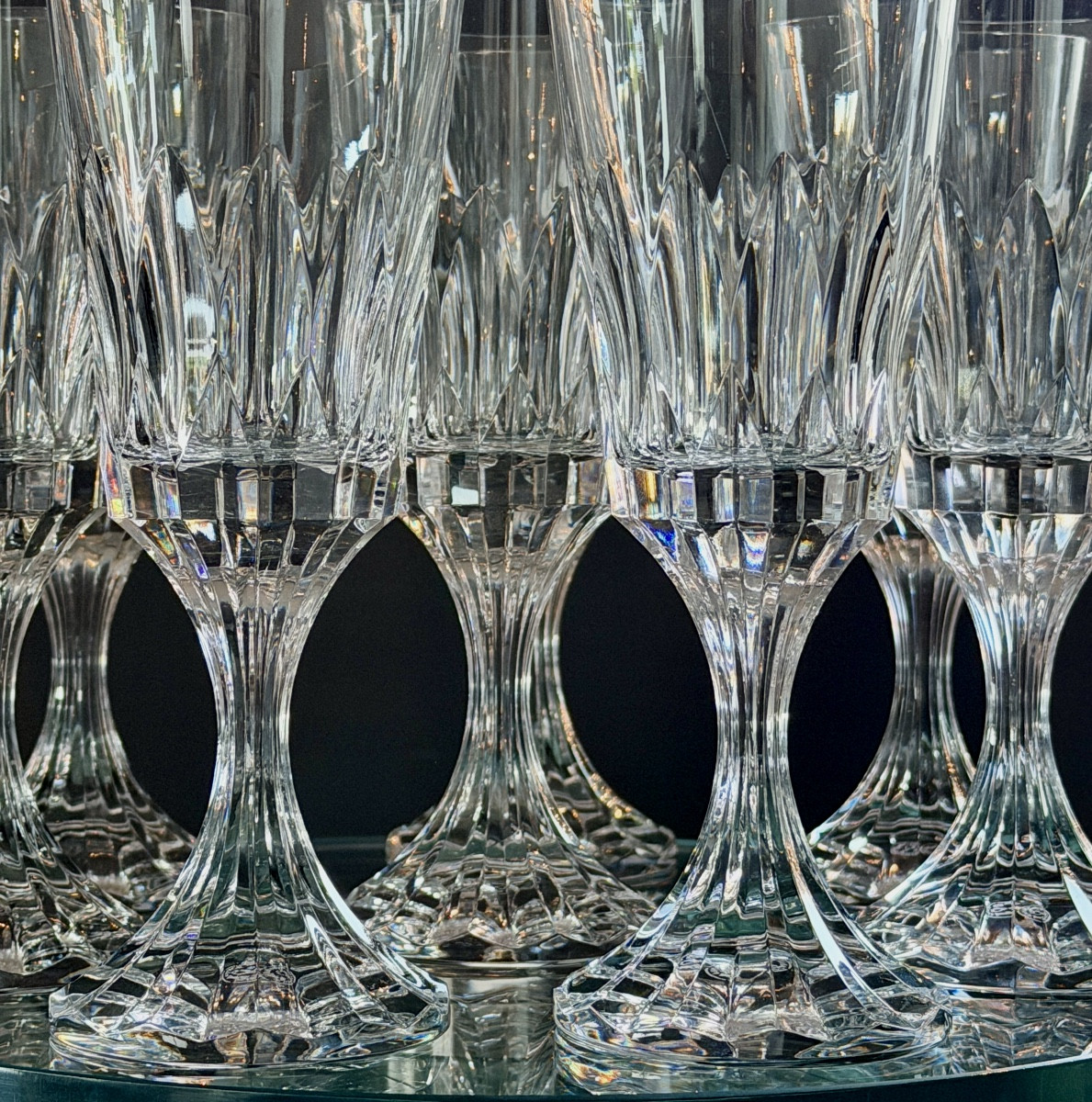 Maison Baccarat, Modèle ASSAS, Série de 8 Verres à Eau Cristal Taillé-photo-7