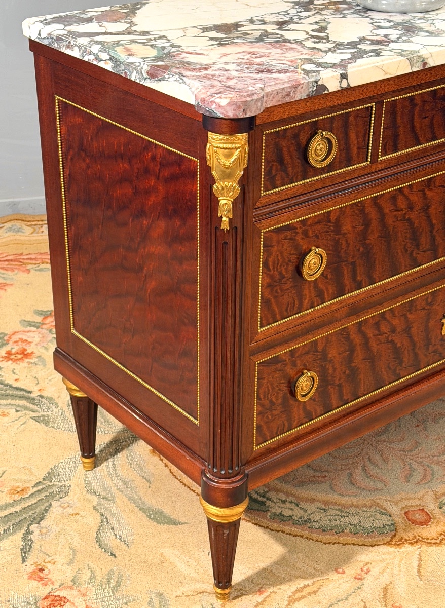 Louis XVI Style Flame Mahogany Chest Of Drawers, Circa 1900-photo-2