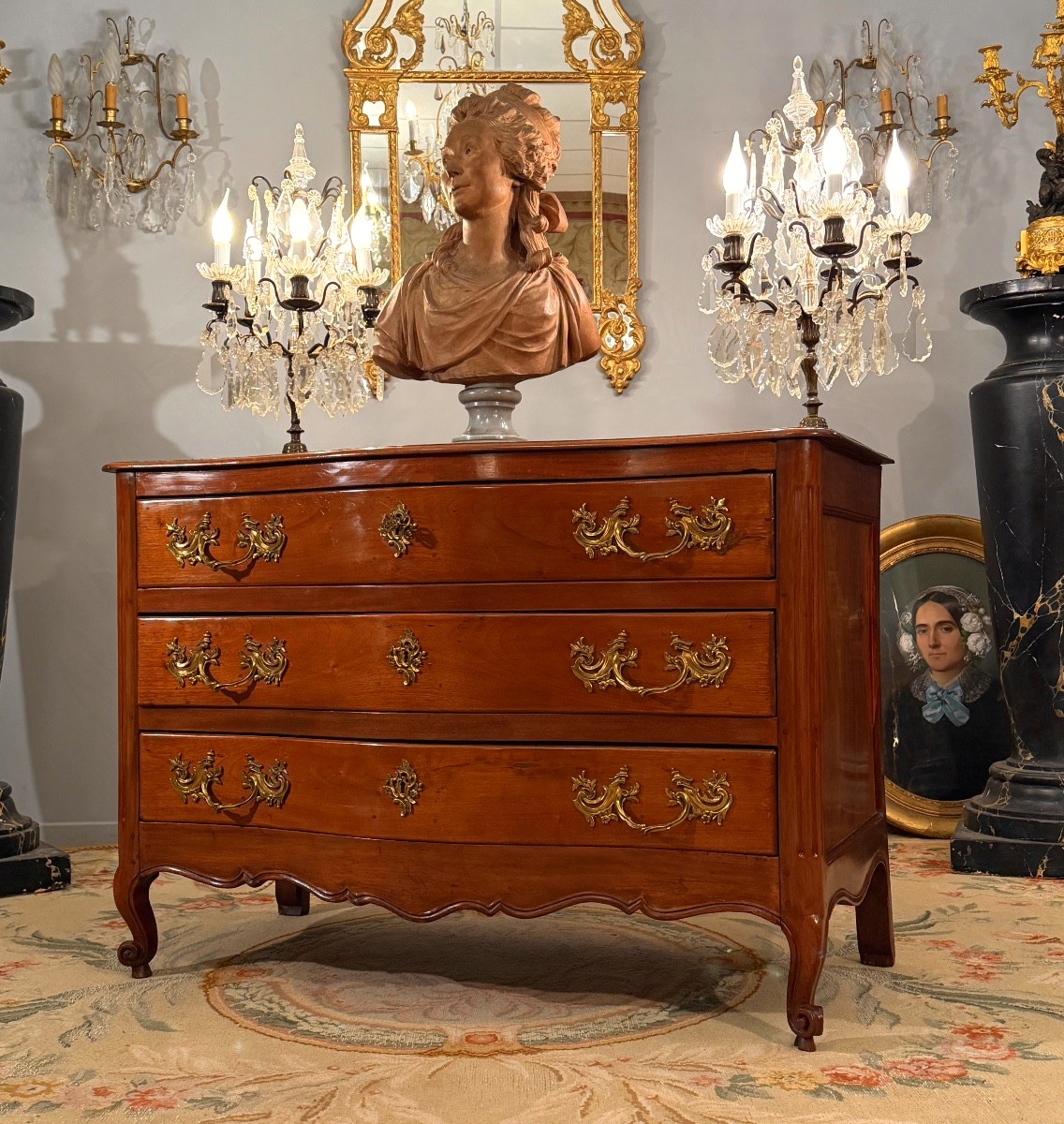 Louis XV Period Bombé Commode, 18th Century, Circa 1750