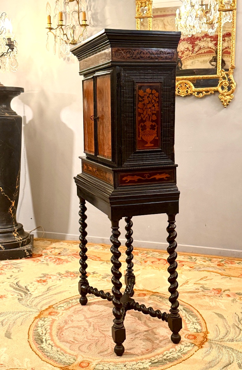 Cabinet Flamand Marqueterie d'Epoque XVIIème Siècle -photo-4