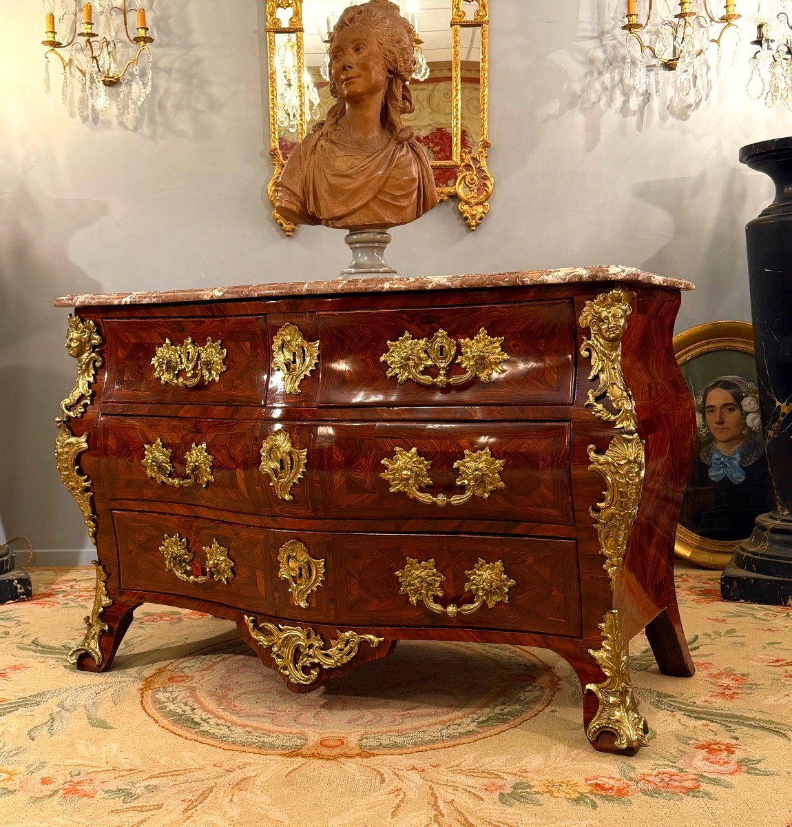 Louis XV Period Marquetry Commode In The Shape Of A Tomb, Circa 1740-photo-2